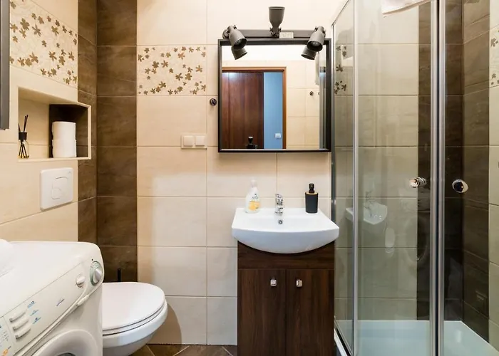 Everysky - Konstytucji 3 Maja 75