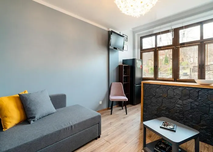 Everysky - Konstytucji 3 Maja 75